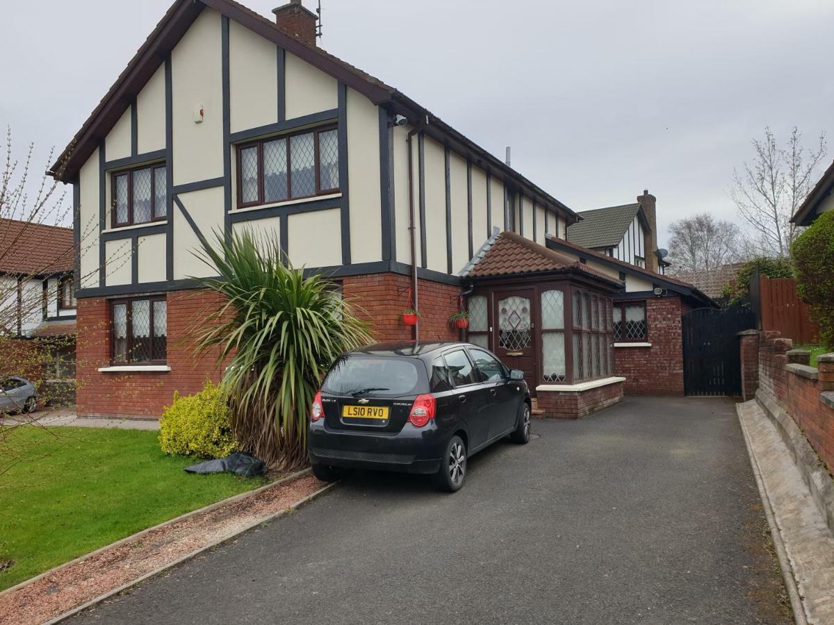 67 Templegrove Daire Londonderry Dış mekan fotoğraf
